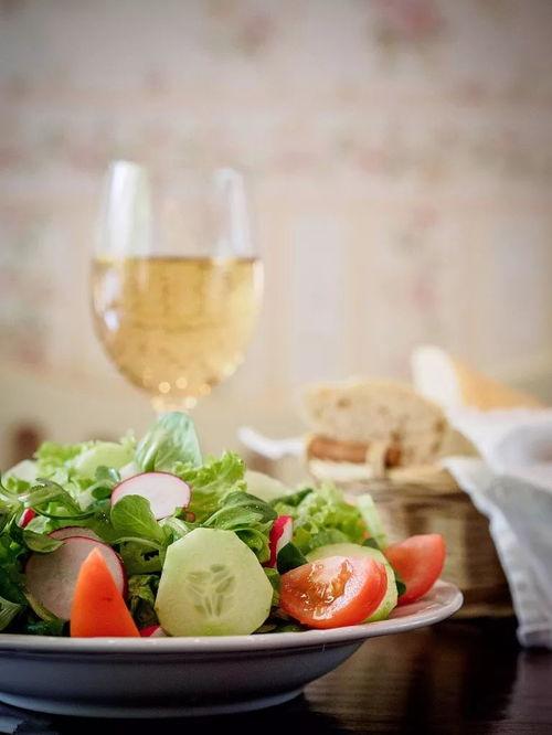 娱乐吃瓜文章推荐